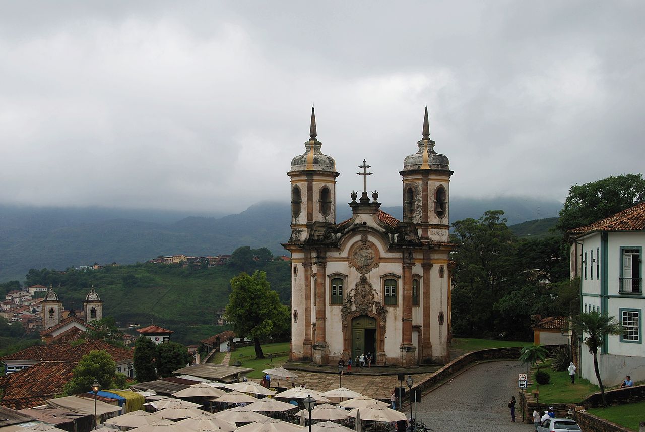 Traveling to Ouro Preto, Brazil (like a local) - Nomad Copywriting